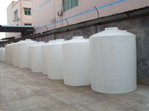 復合材料的技術研發與生產 以深圳市華瑞塑膠容器制品廠為例